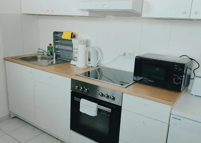 Monteurwohnung Ferienwohnung Business Appartement Rechts Langenfeld