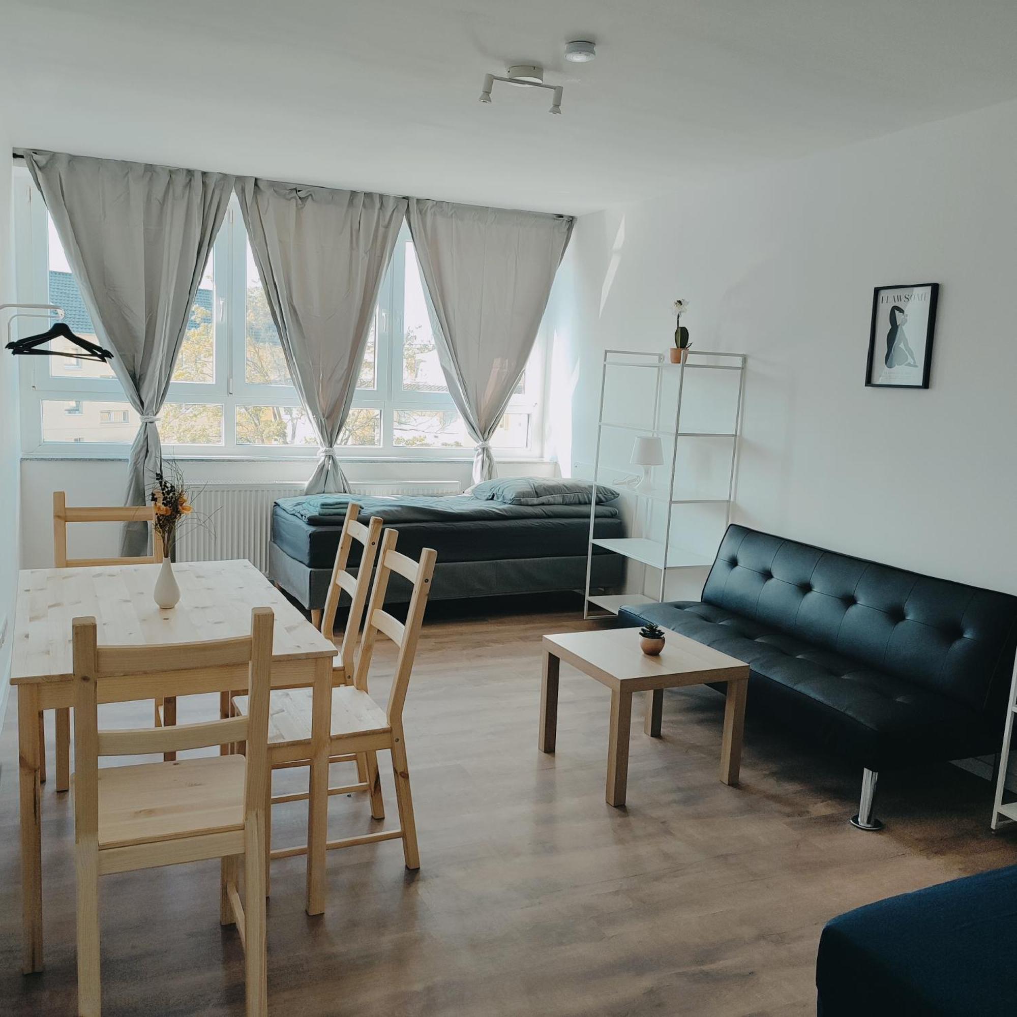 Monteurwohnung Business Rechts Langenfeld * Monchengladbach